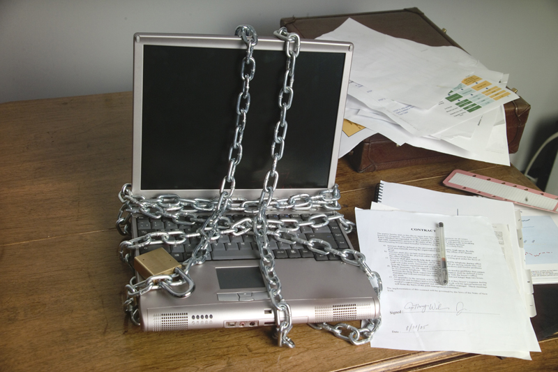 stockxpert-laptopinchains