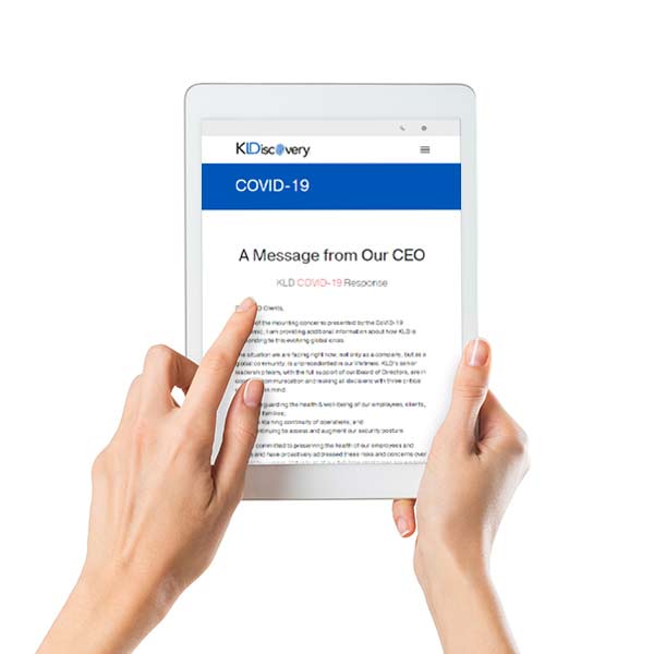 COVID-19 bericht van CEO op tablet. COVID-19 bericht van CEO op tablet.